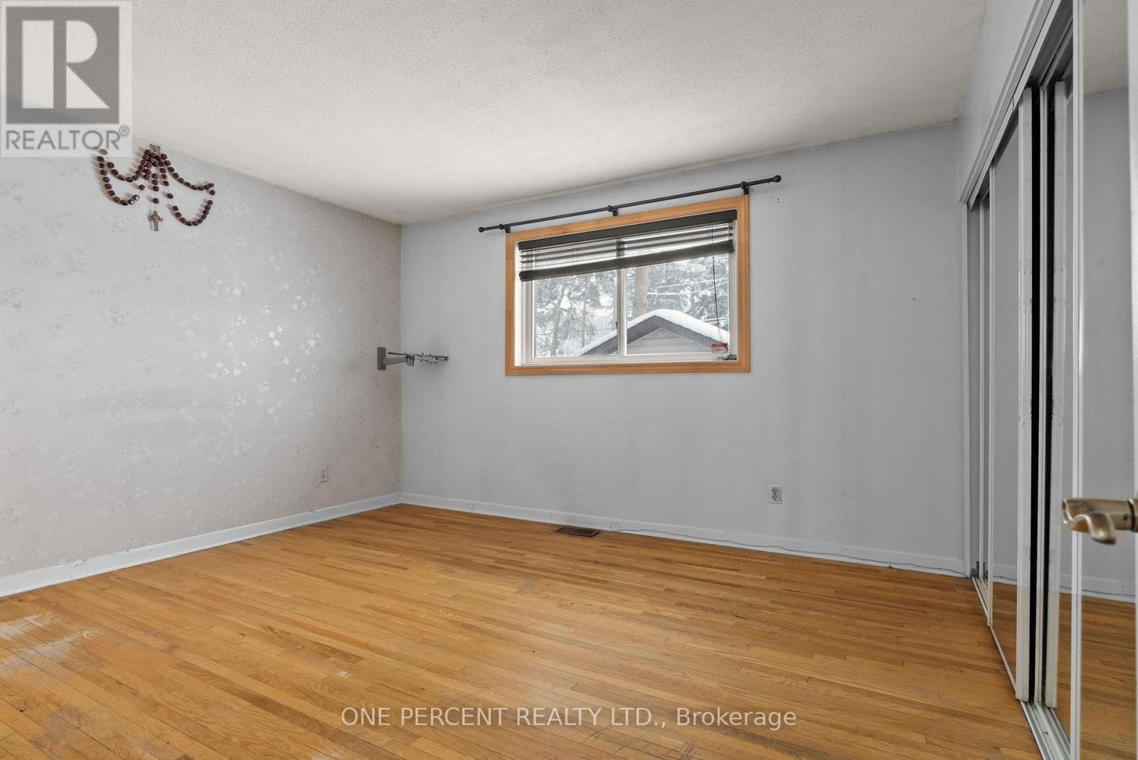 5 LYALL STREET NORTH Image 18