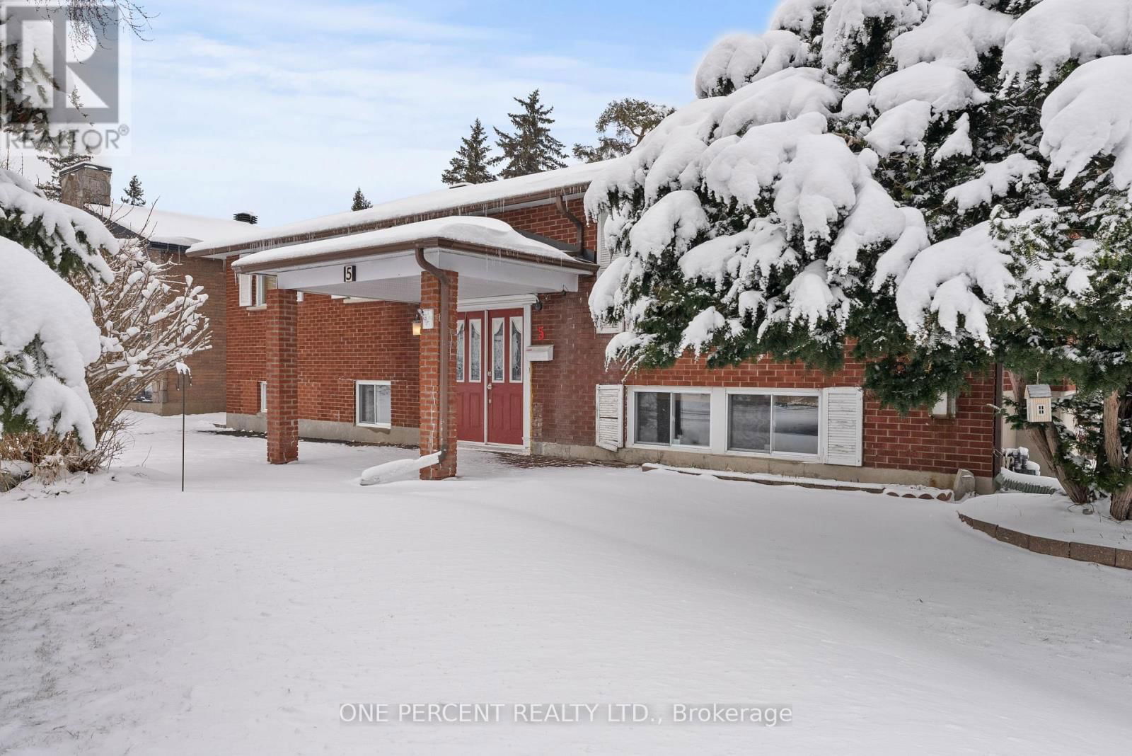 5 LYALL STREET NORTH Image 2