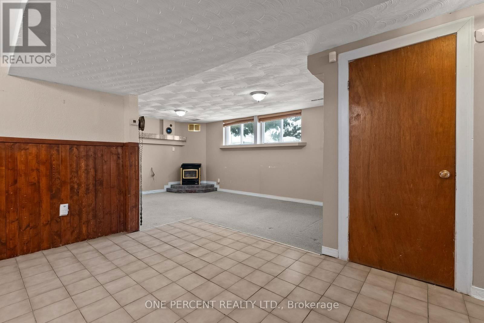 5 LYALL STREET NORTH Image 27