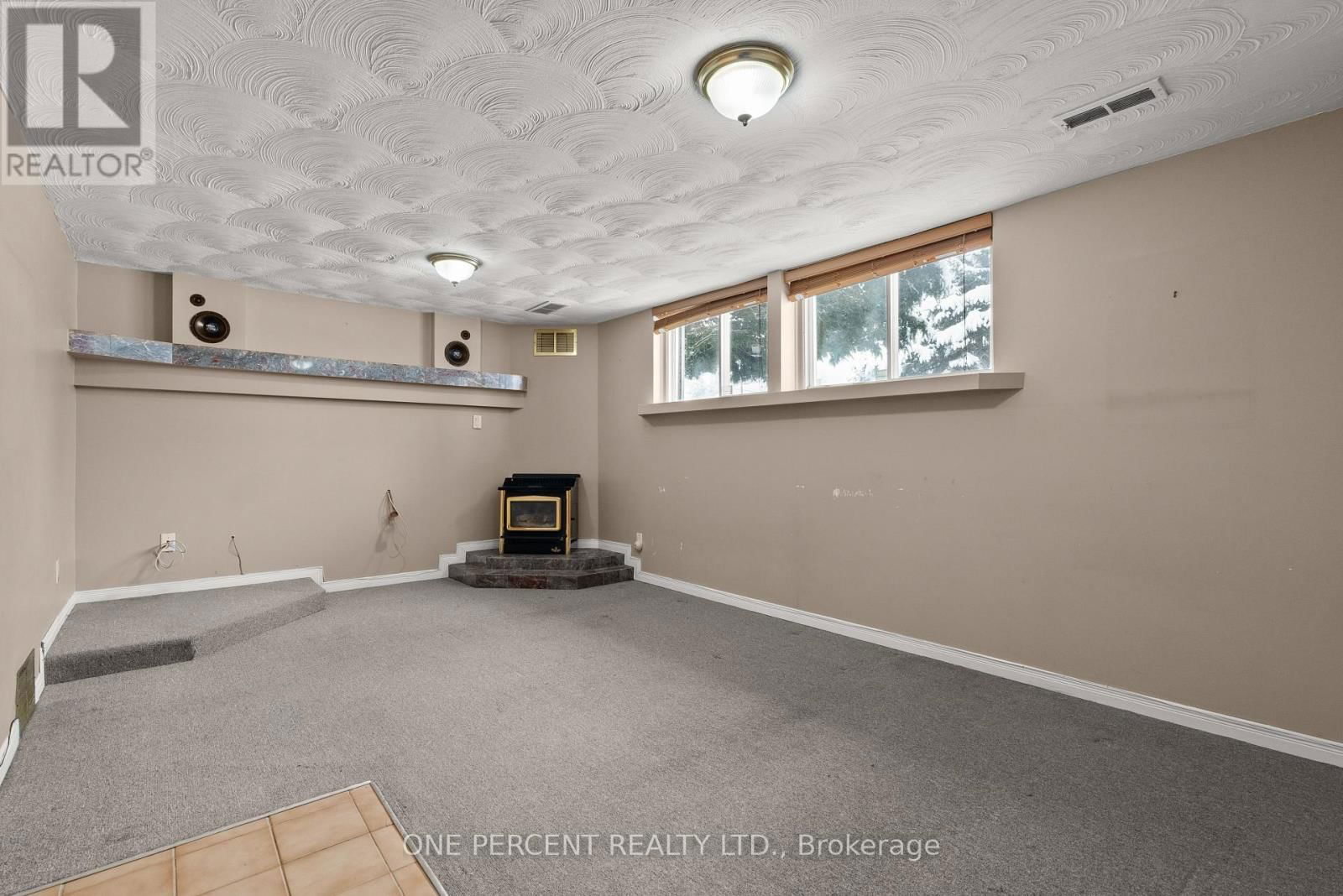 5 LYALL STREET NORTH Image 30