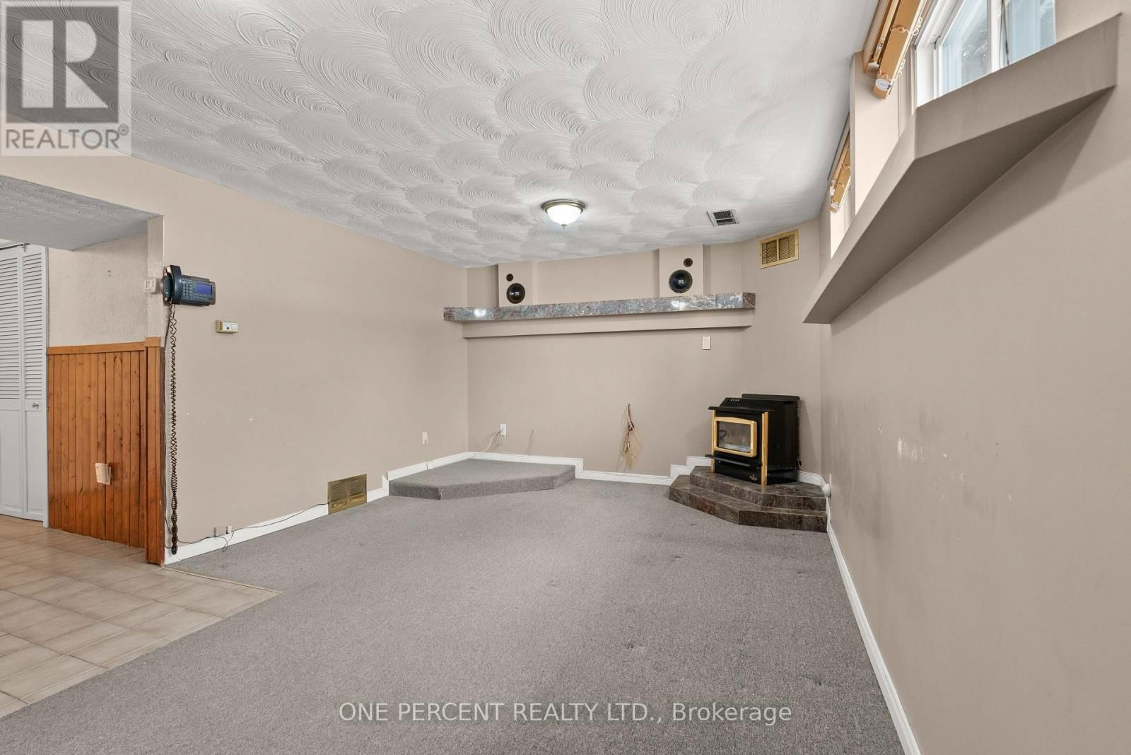 5 LYALL STREET NORTH Image 31