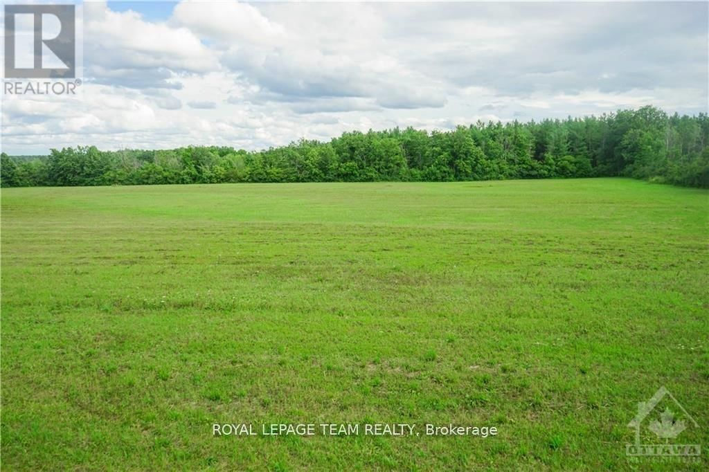 8530 VICTORIA STREET Image 3