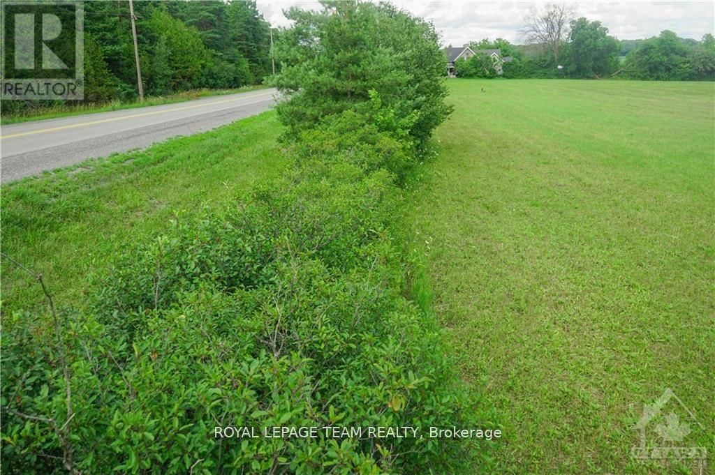 8530 VICTORIA STREET Image 4