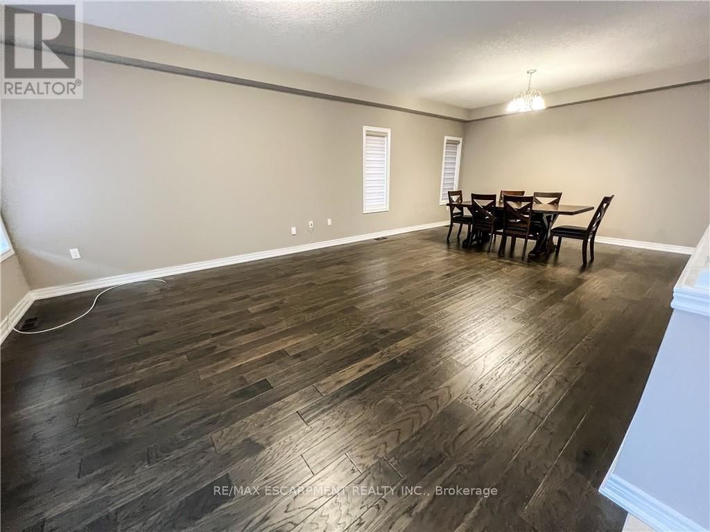 88 ROCKLEDGE DRIVE Image 9