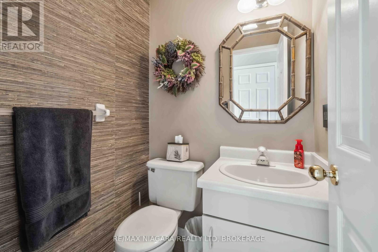 3175 TRAMORE CRESCENT Image 8