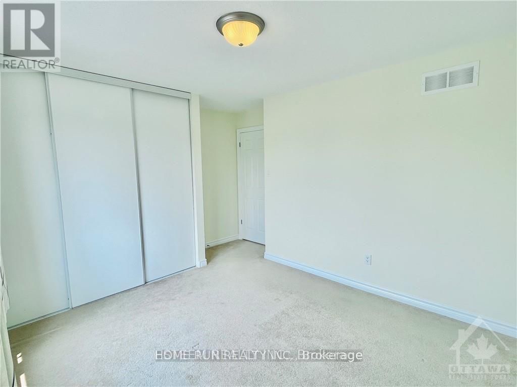 651 CLEARBROOK DRIVE Image 18