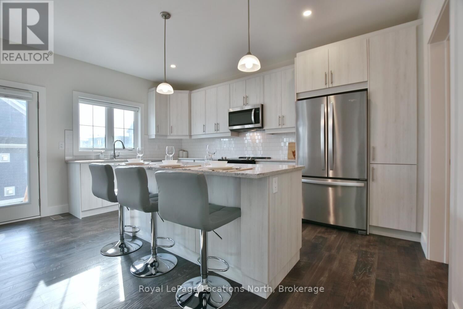 163 COURTLAND STREET Image 17