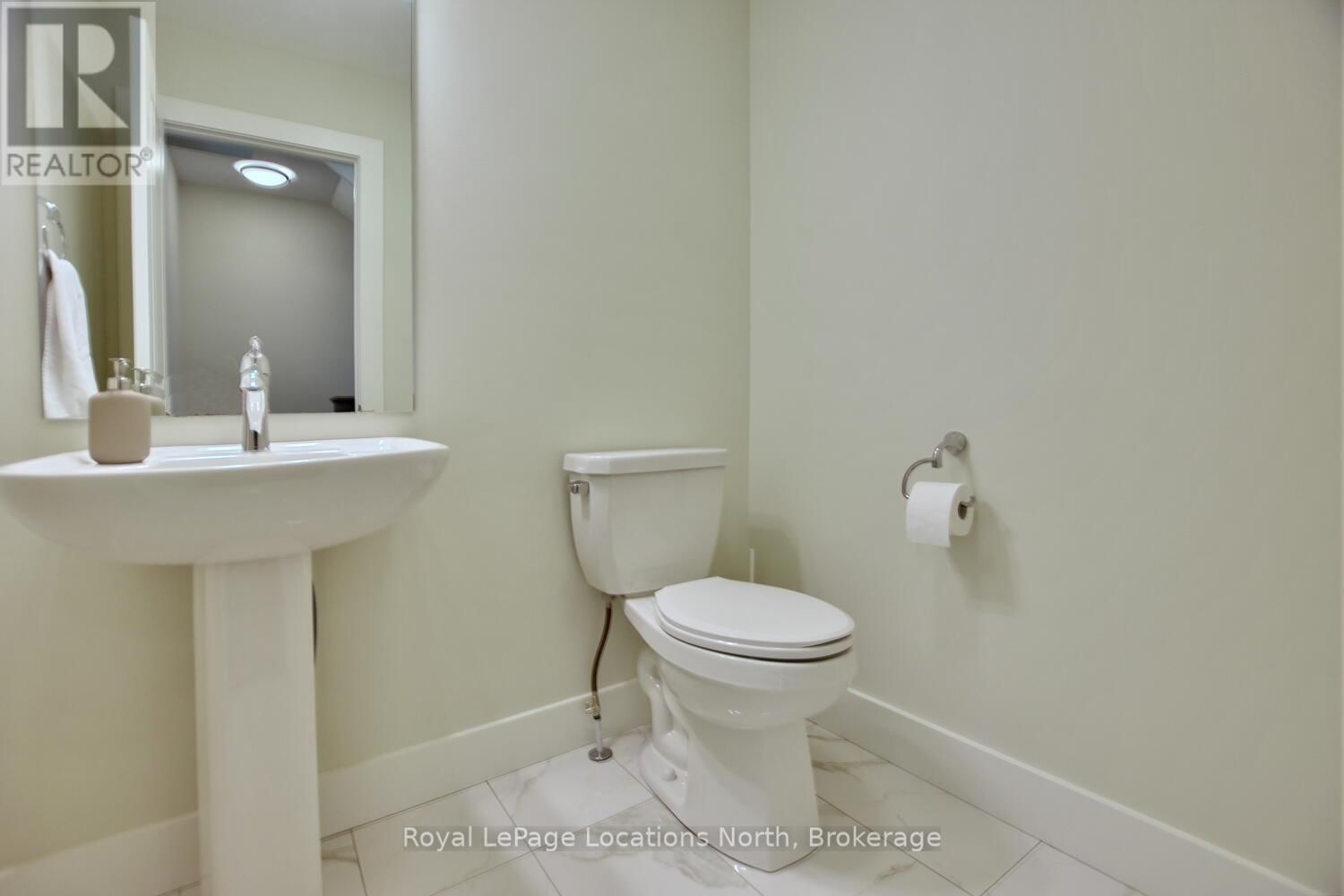 163 COURTLAND STREET Image 21