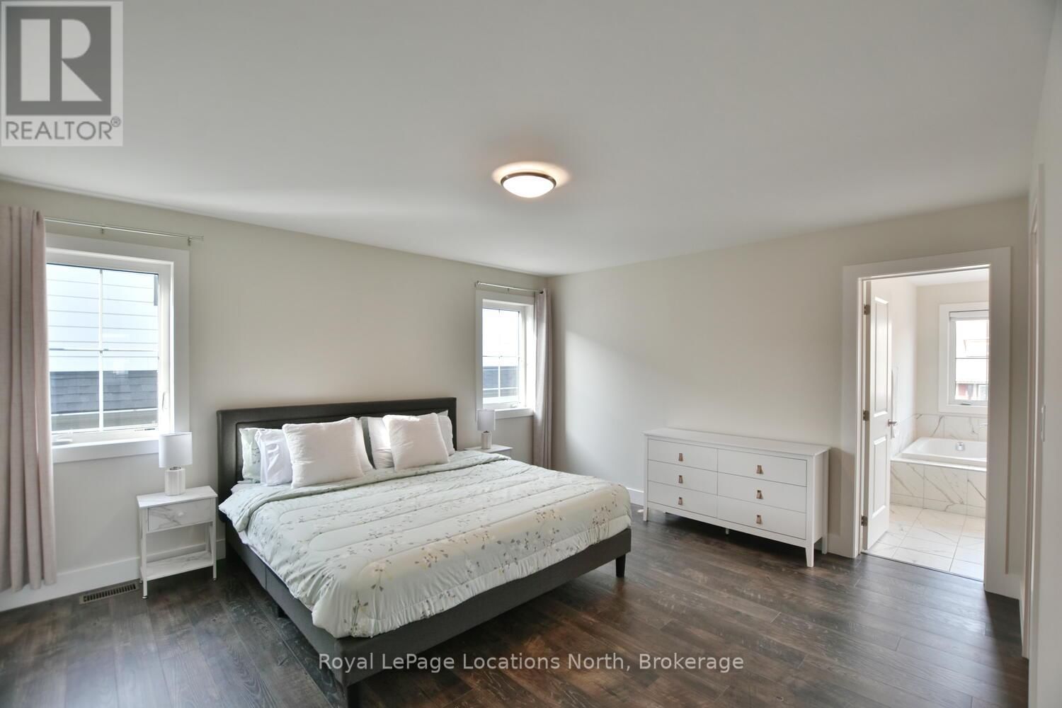163 COURTLAND STREET Image 23