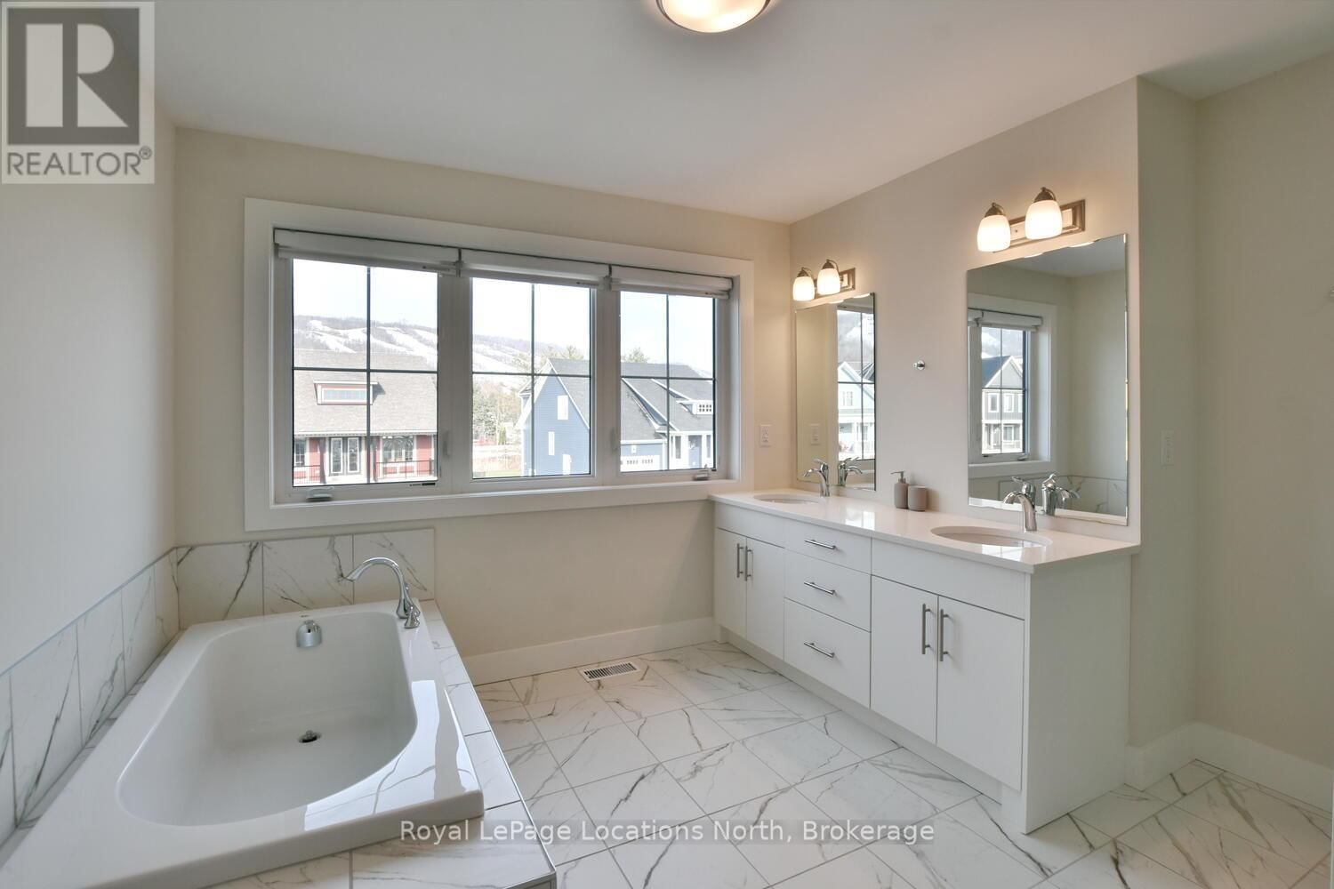163 COURTLAND STREET Image 26