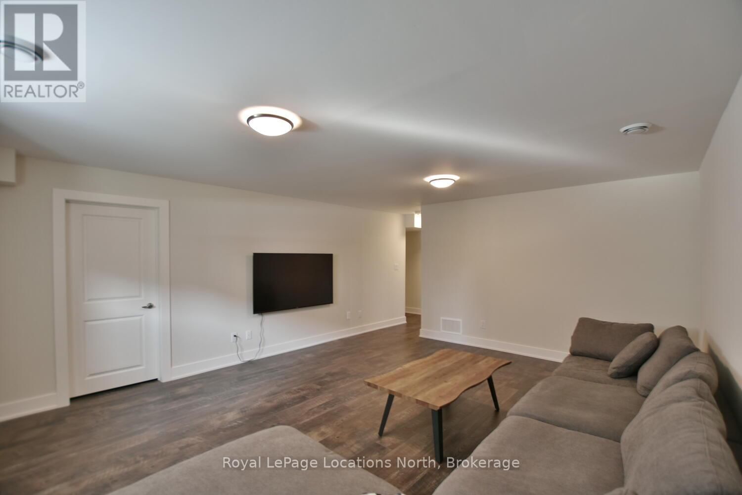 163 COURTLAND STREET Image 38