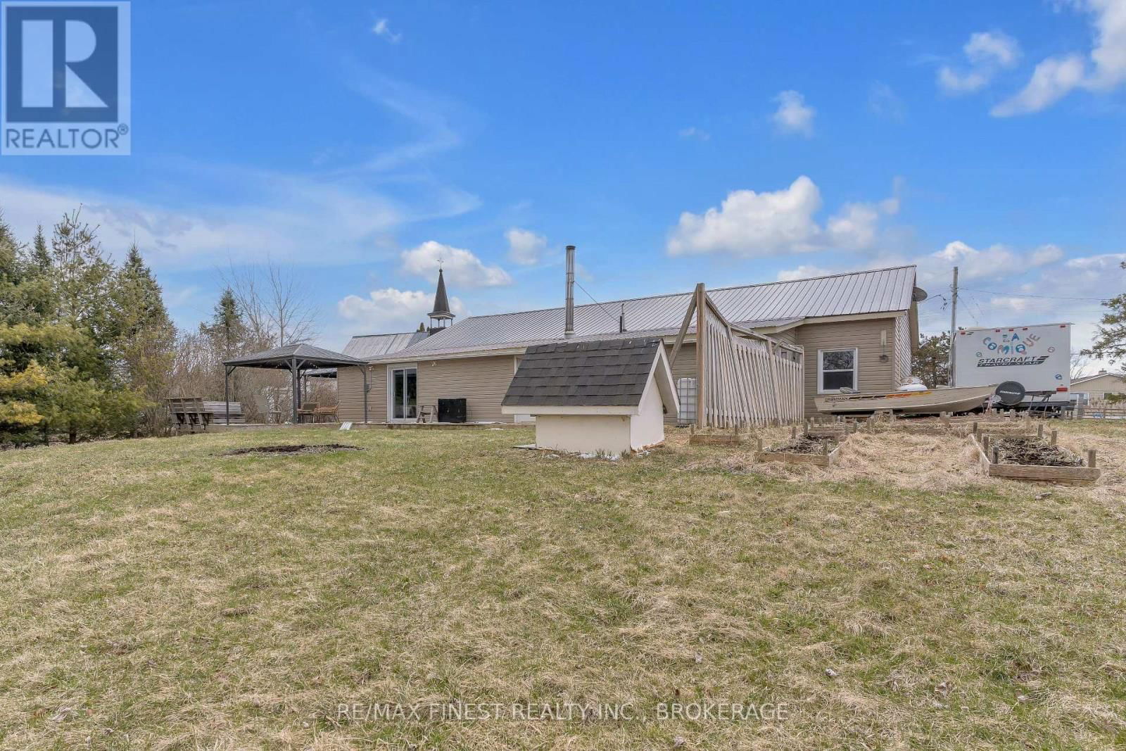 6955 COUNTY 2 ROAD Image 32