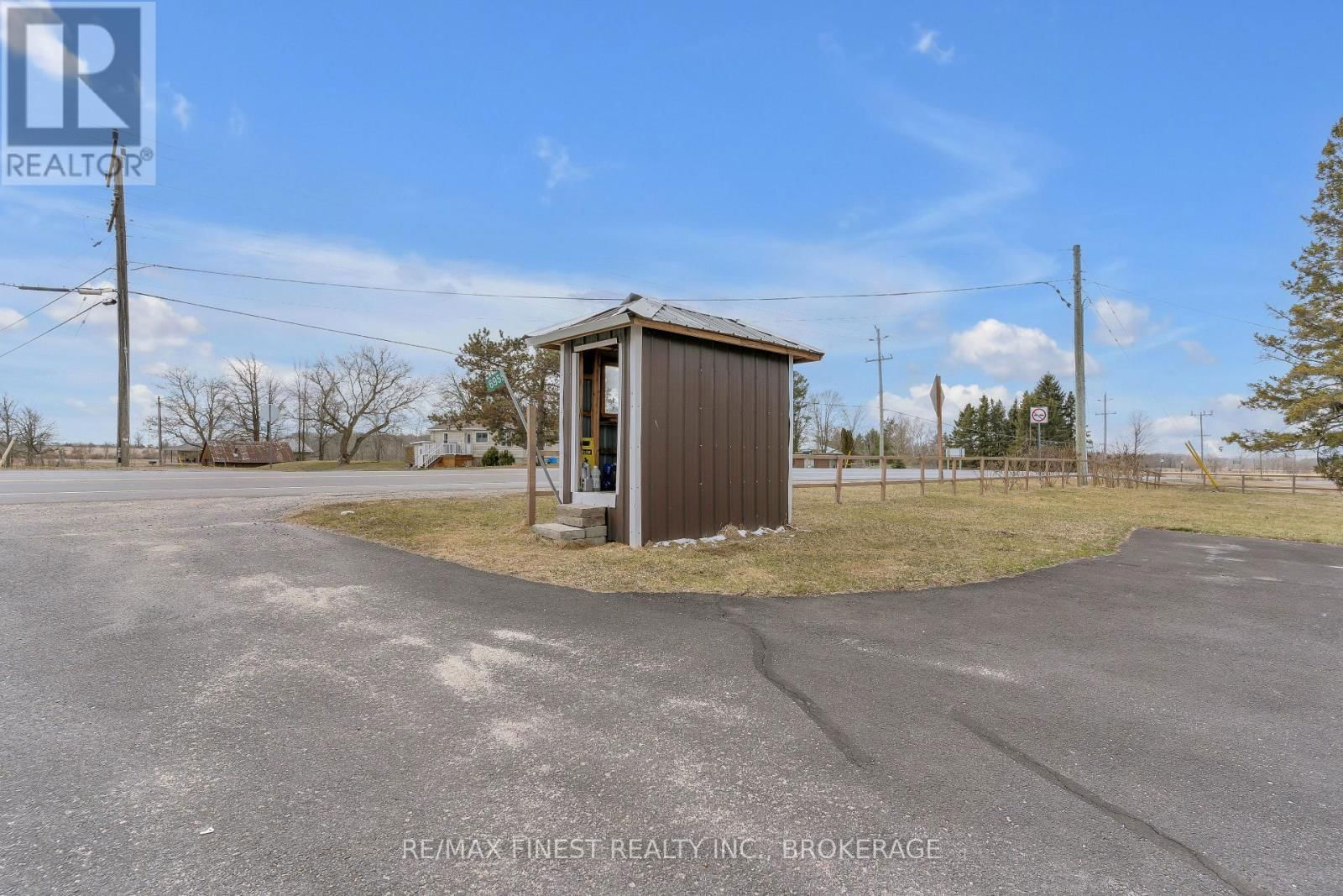 6955 COUNTY 2 ROAD Image 4