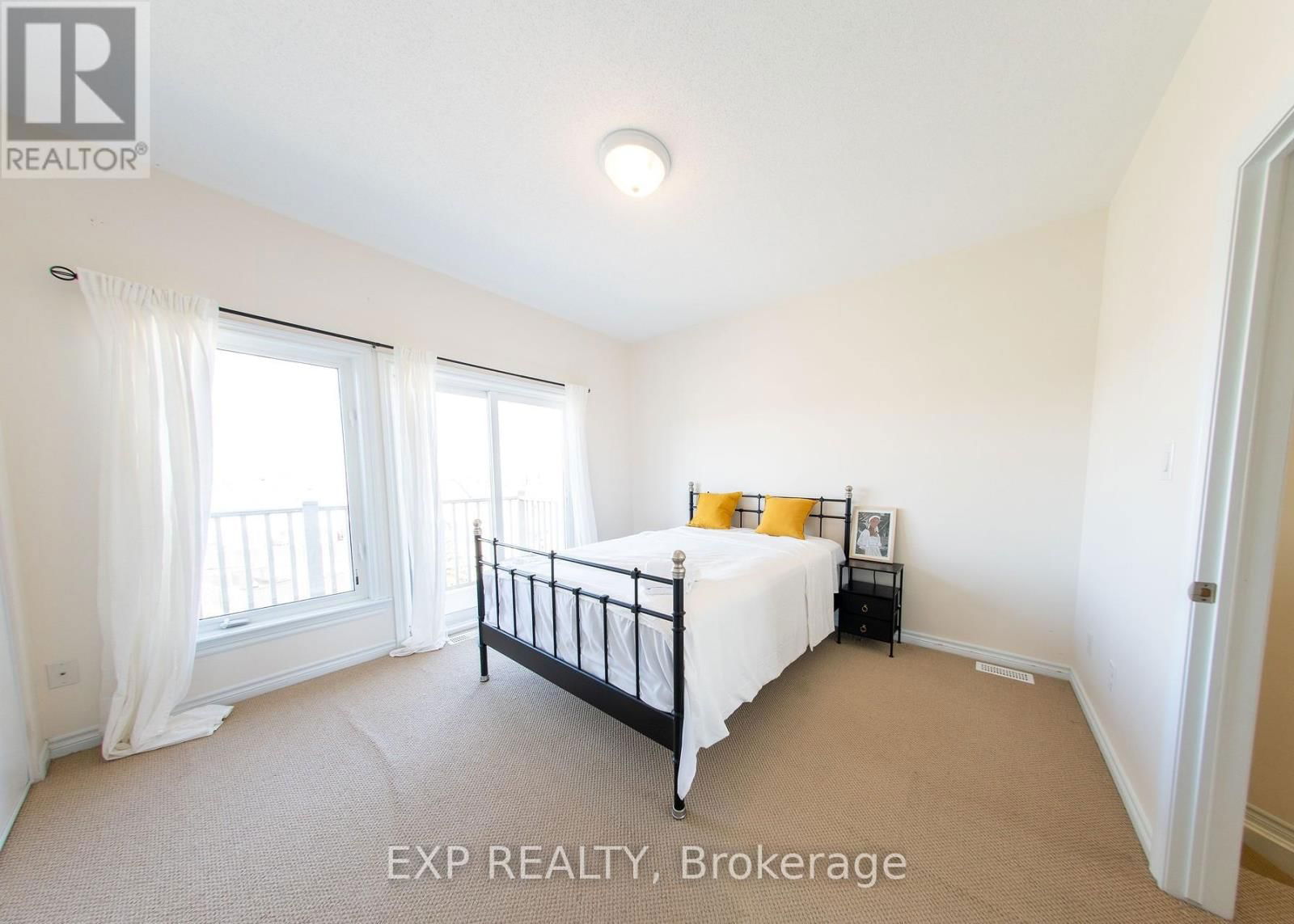 2545 LONGFIELDS DRIVE Image 11