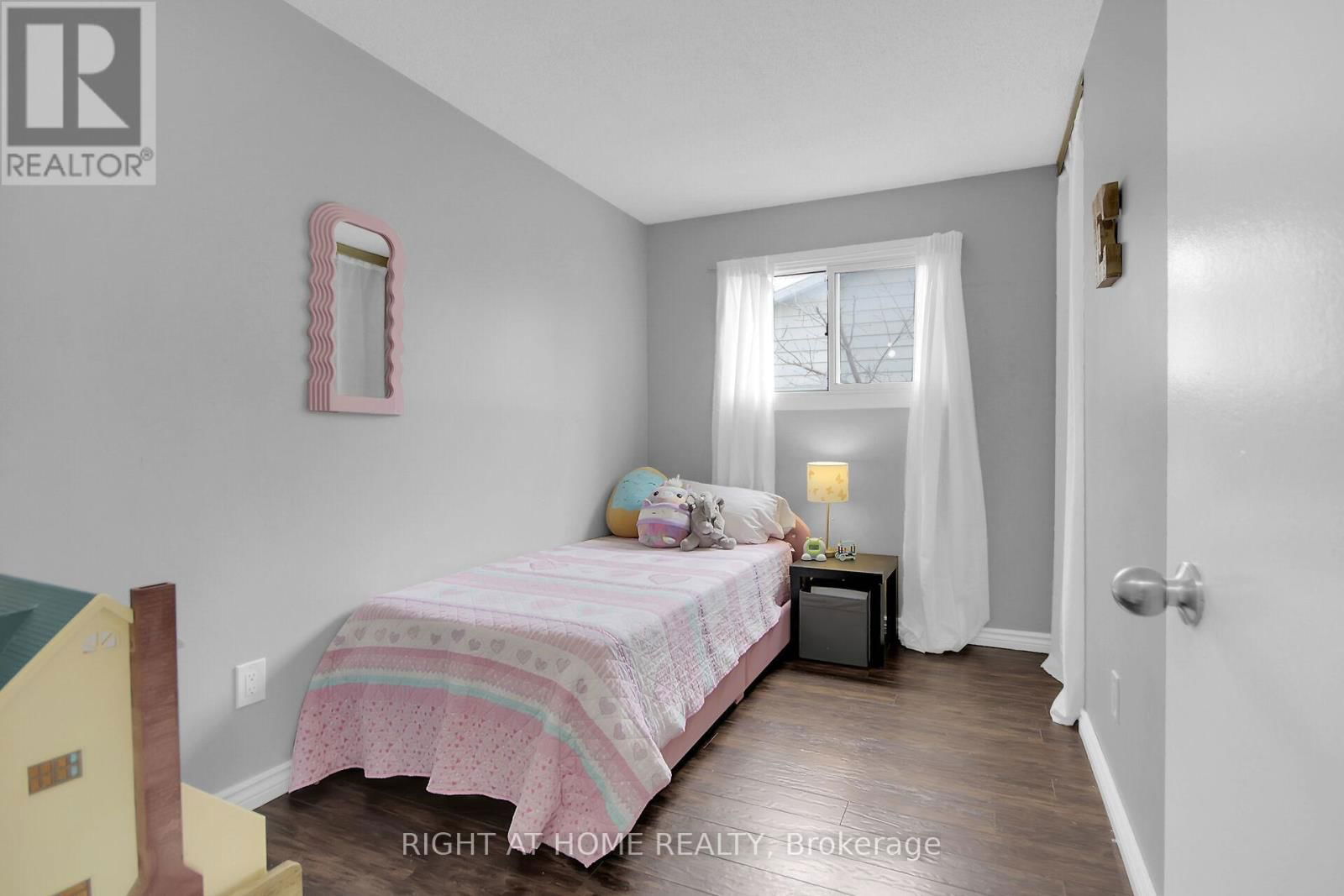 168 GLAMORGAN DRIVE Image 19