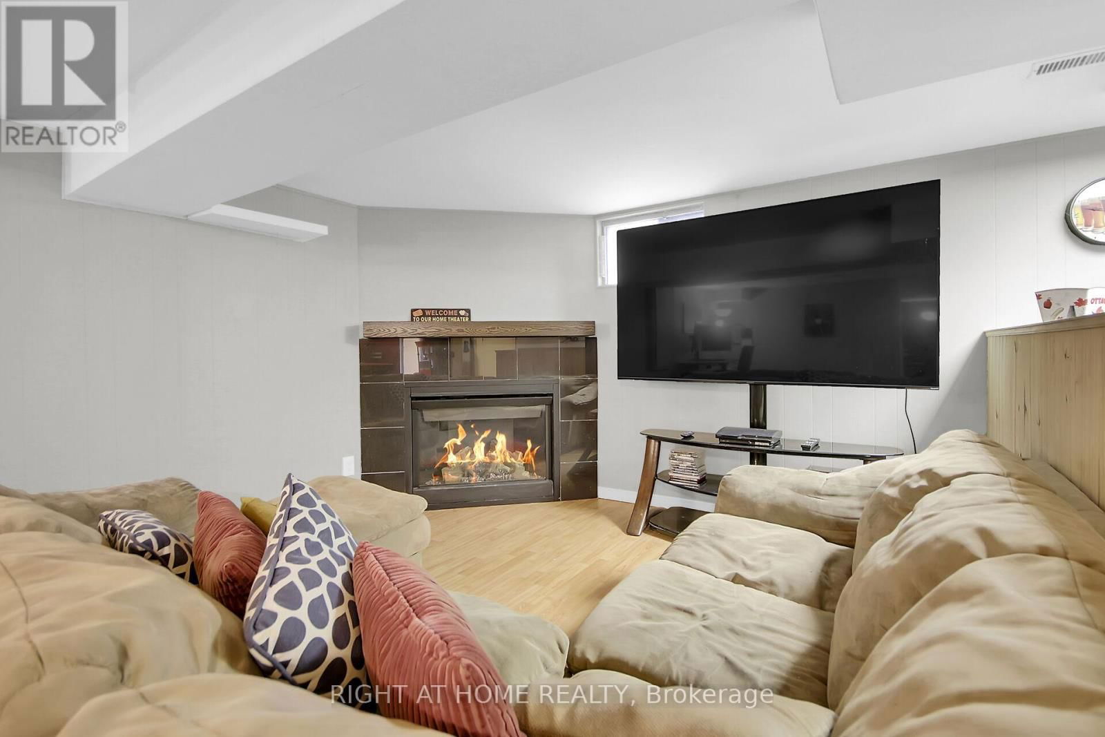 168 GLAMORGAN DRIVE Image 27