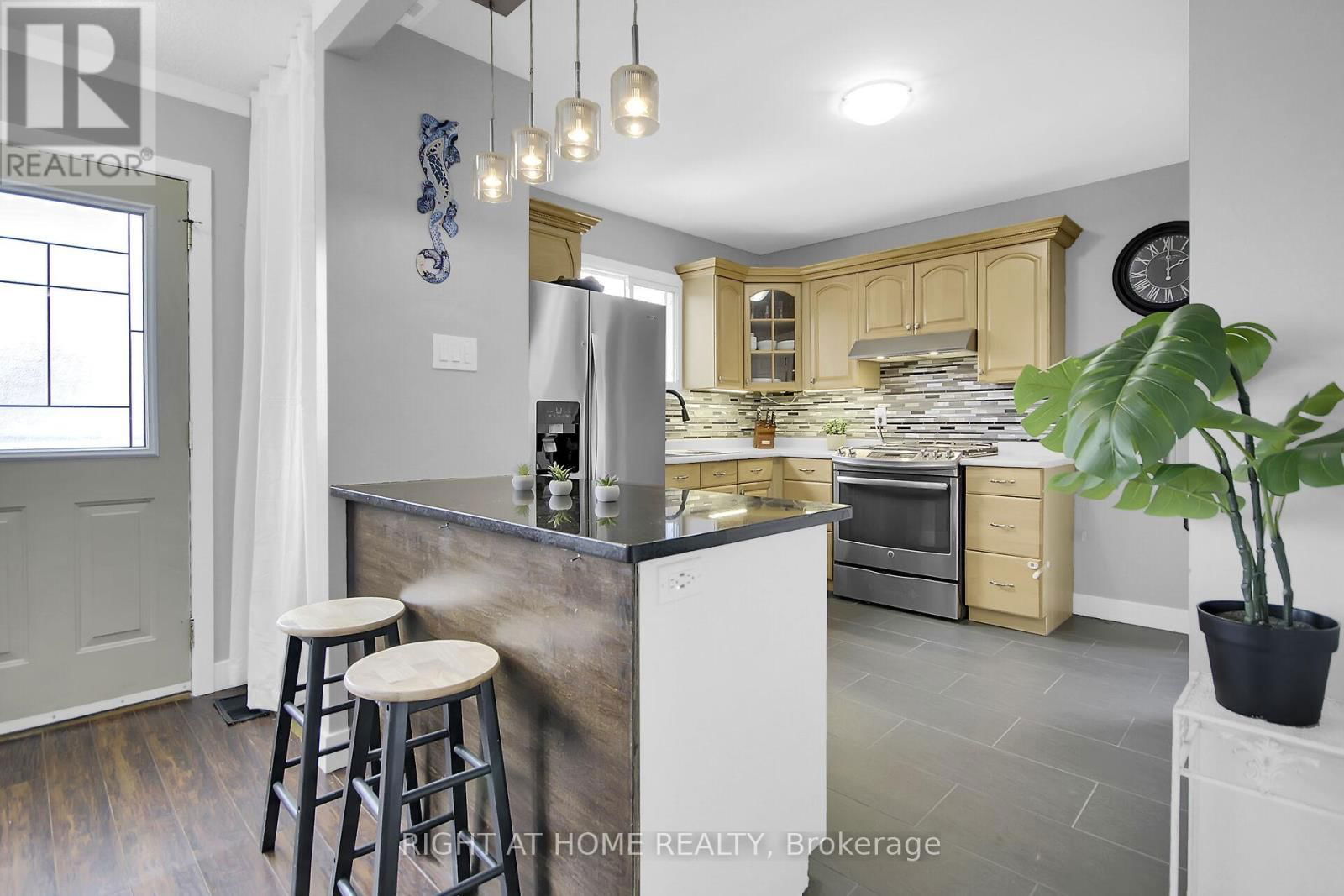 168 GLAMORGAN DRIVE Image 9