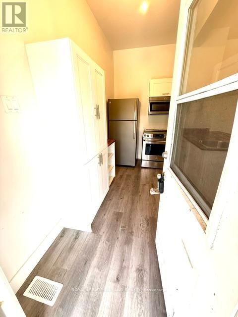 140 CLARENCE STREET Image 3
