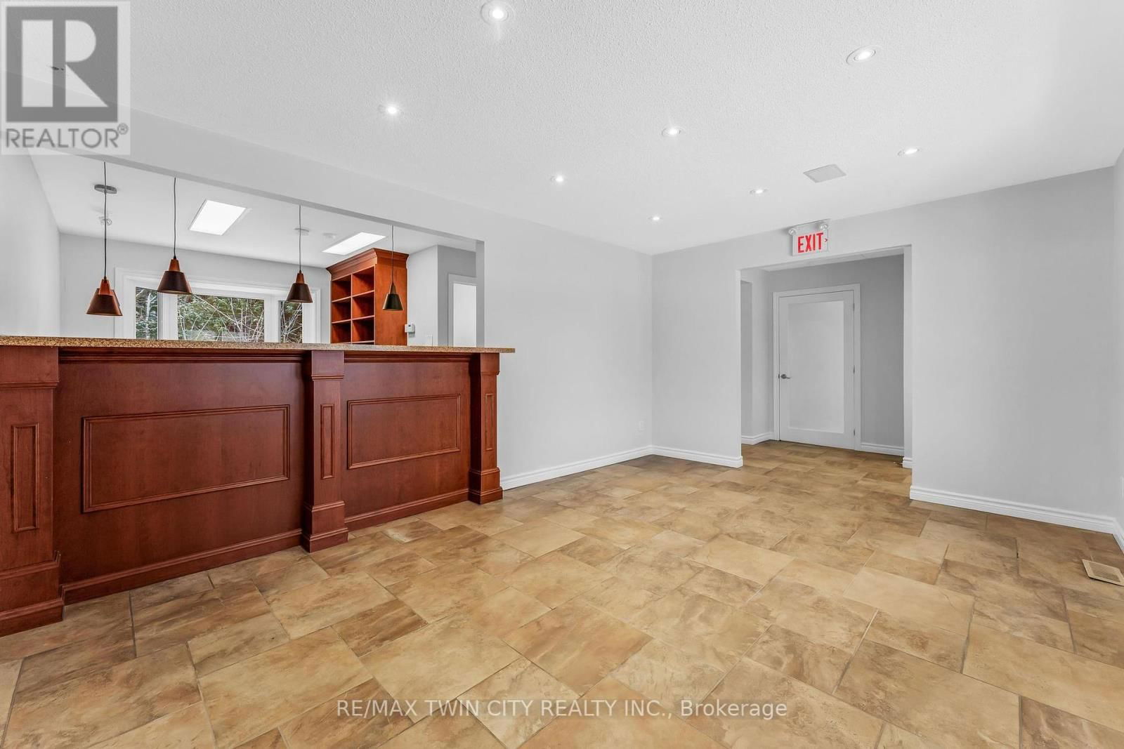 9565 WELLINGTON RD 124 ROAD Image 16