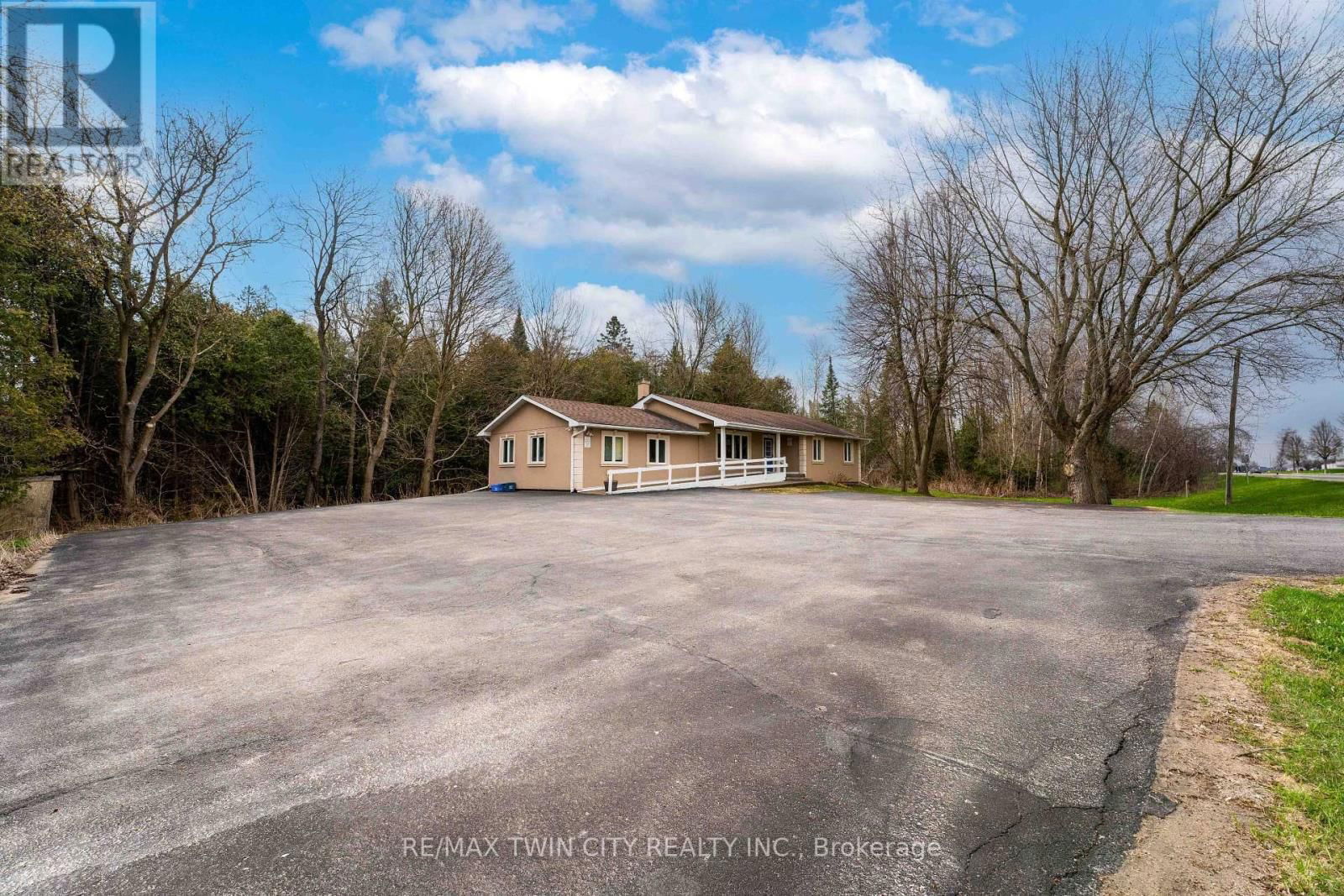 9565 WELLINGTON RD 124 ROAD Image 5