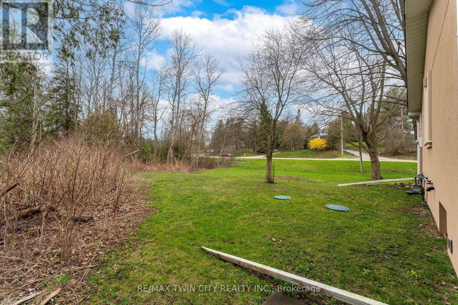 9565 WELLINGTON RD 124 ROAD Image 8