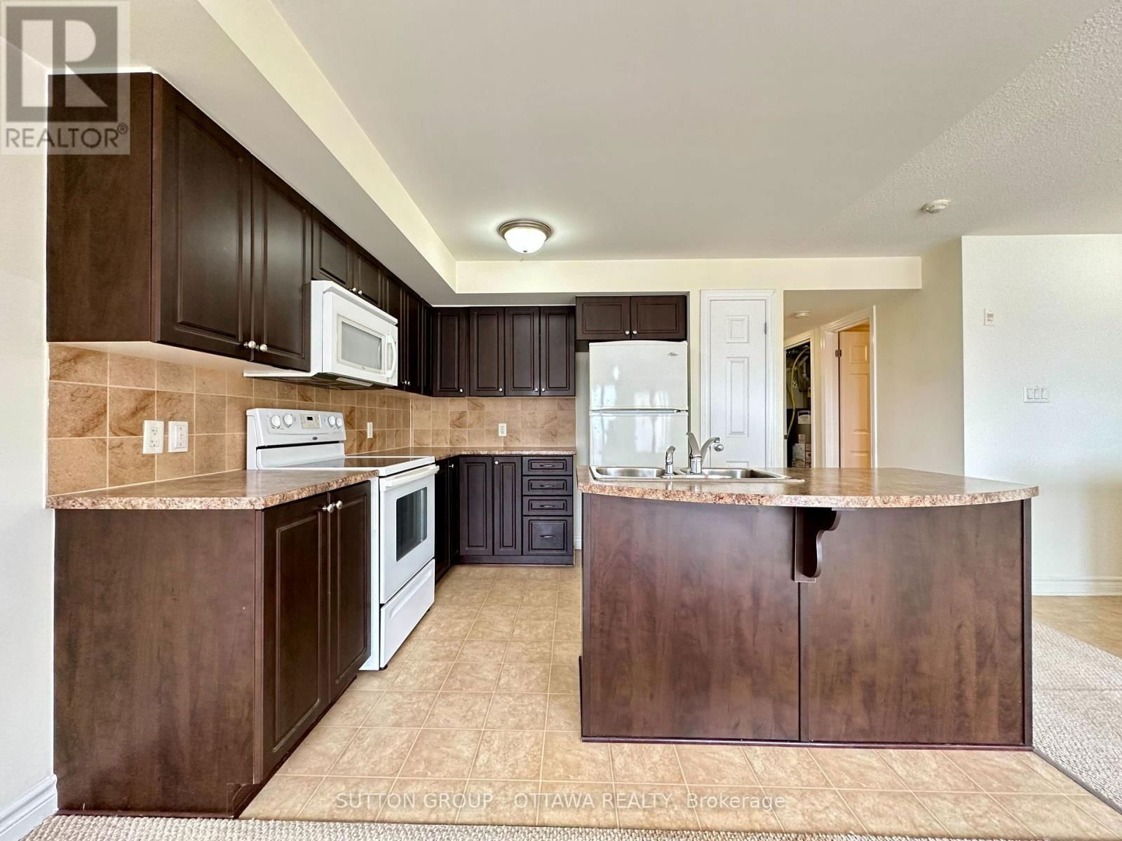 4 - 313 CRESTHAVEN DRIVE Image 8