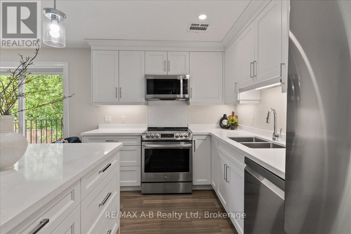 204 - 100 GORDON STREET Image 10