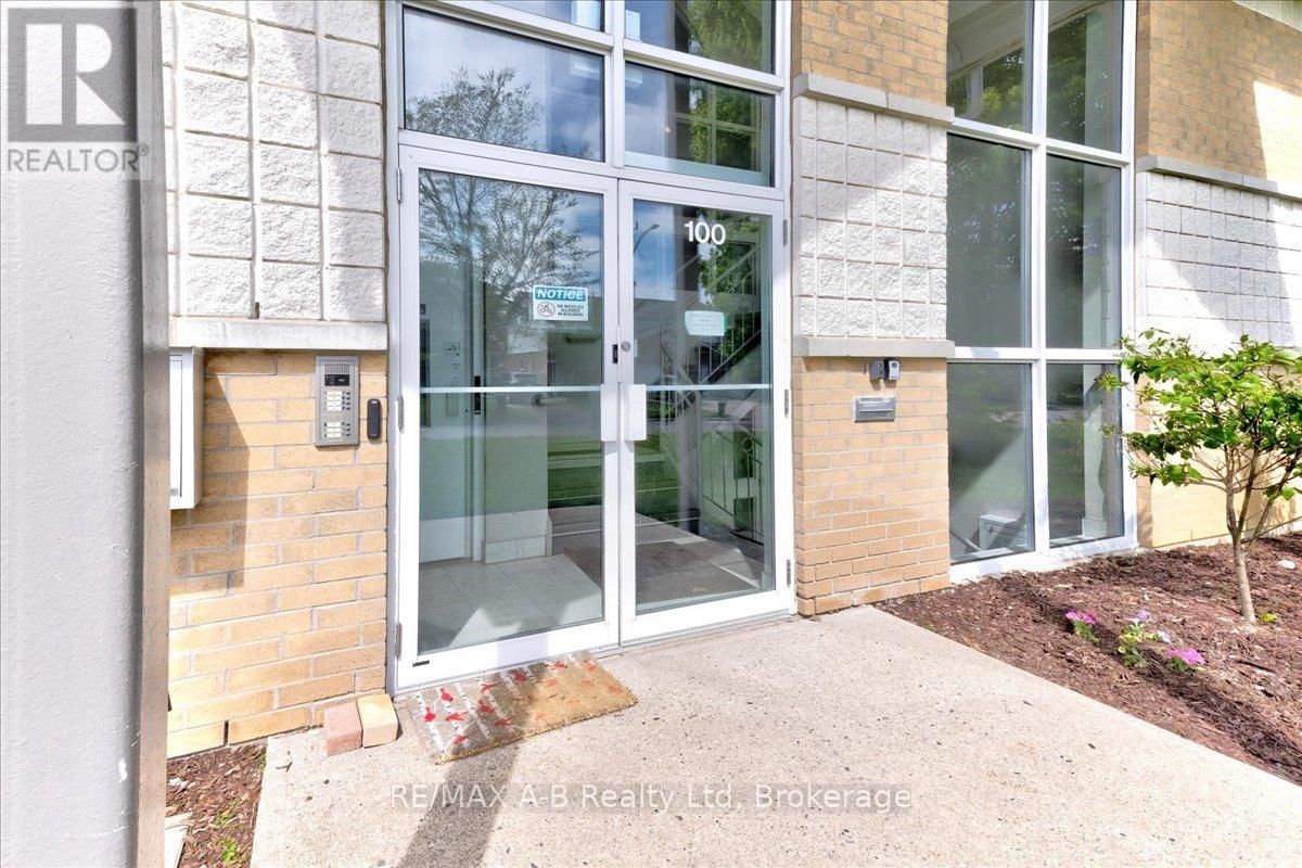 204 - 100 GORDON STREET Image 4