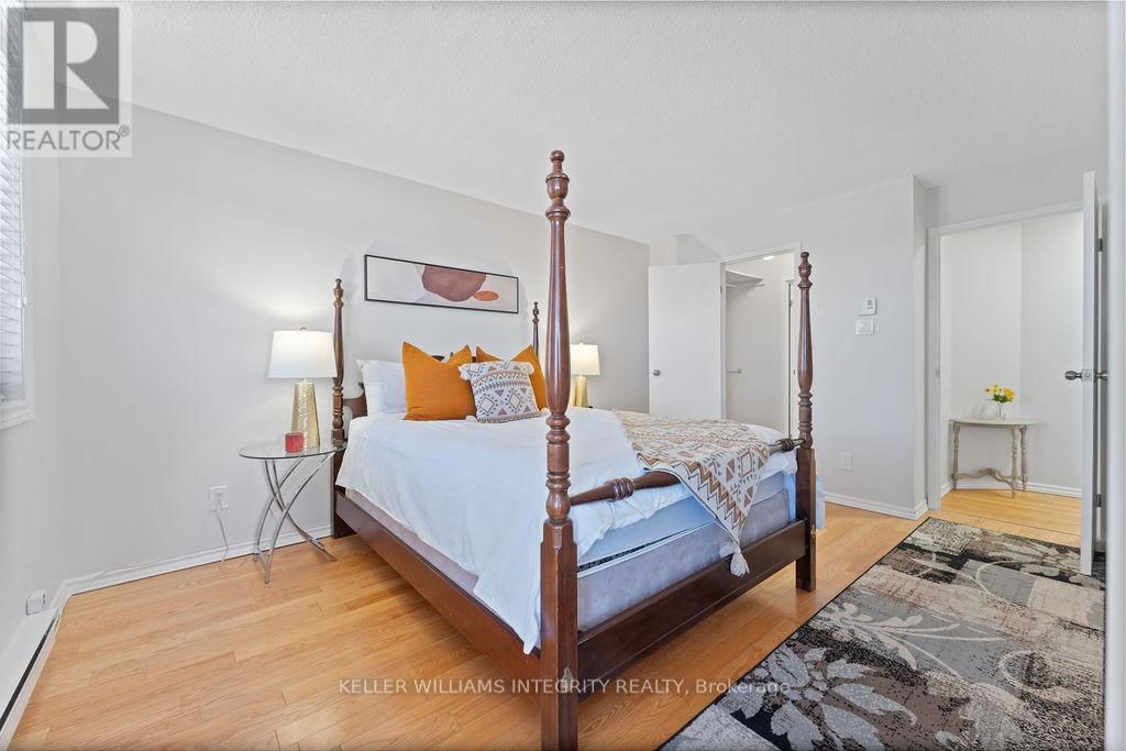 626 - 1025 GRENON AVENUE Image 19