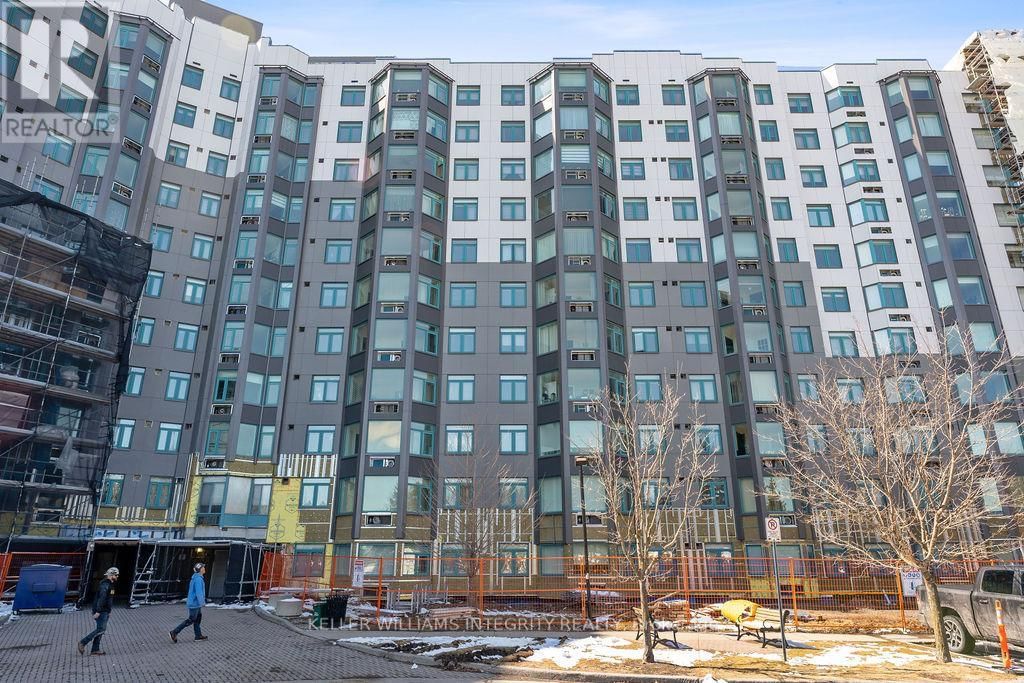 626 - 1025 GRENON AVENUE Image 28