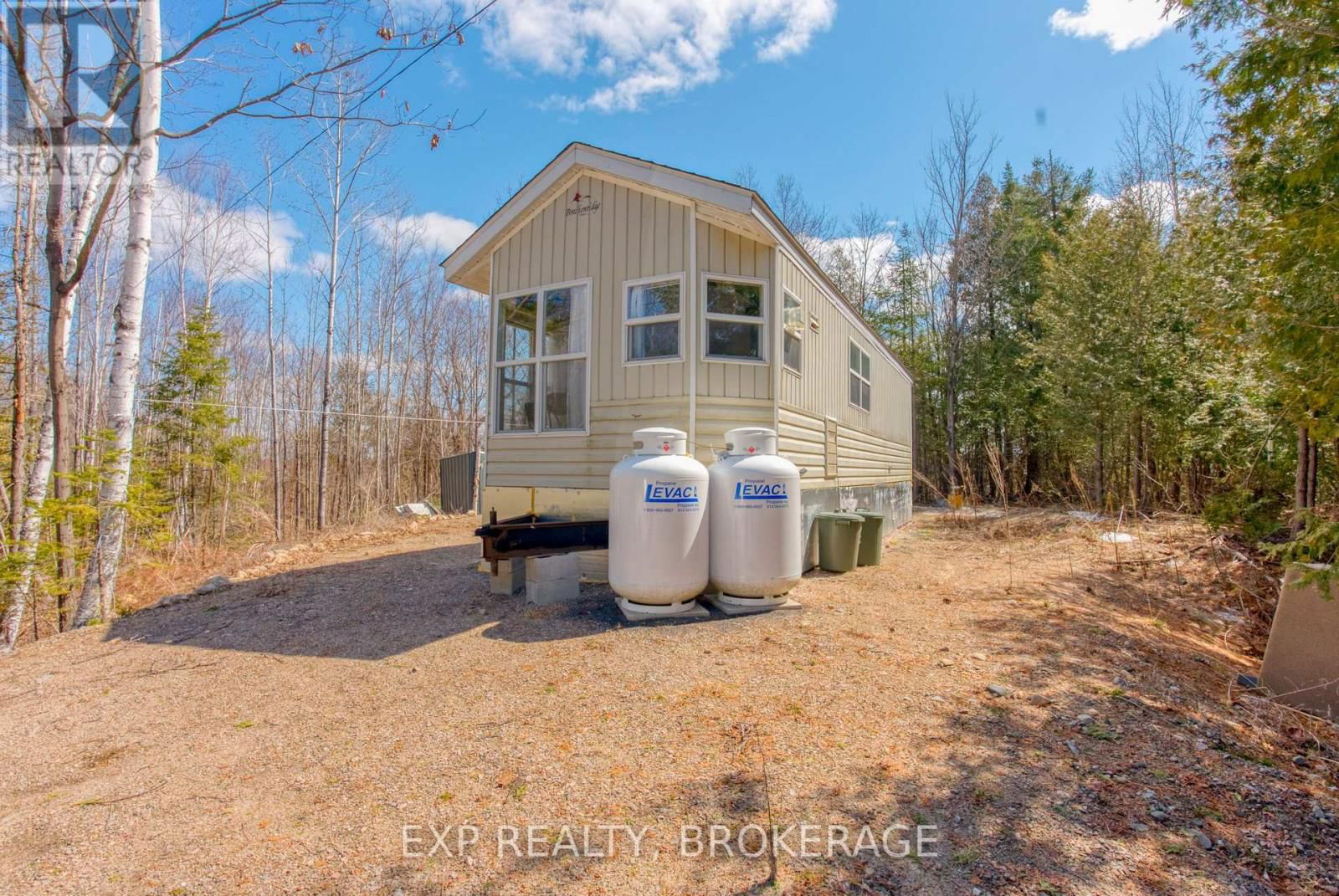 11579 ROAD 509 NORTH Image 21