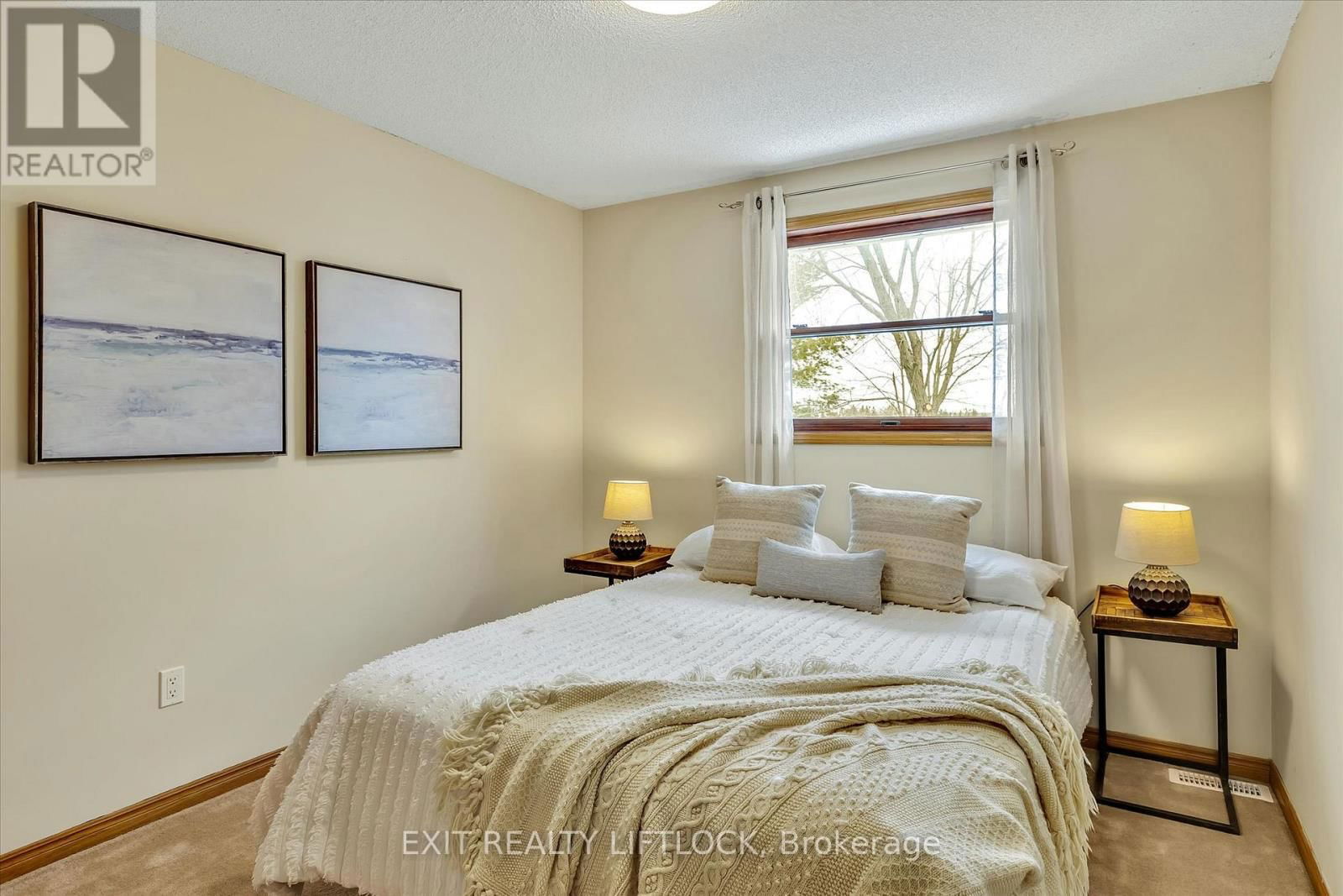 868 LILY LAKE ROAD Image 27