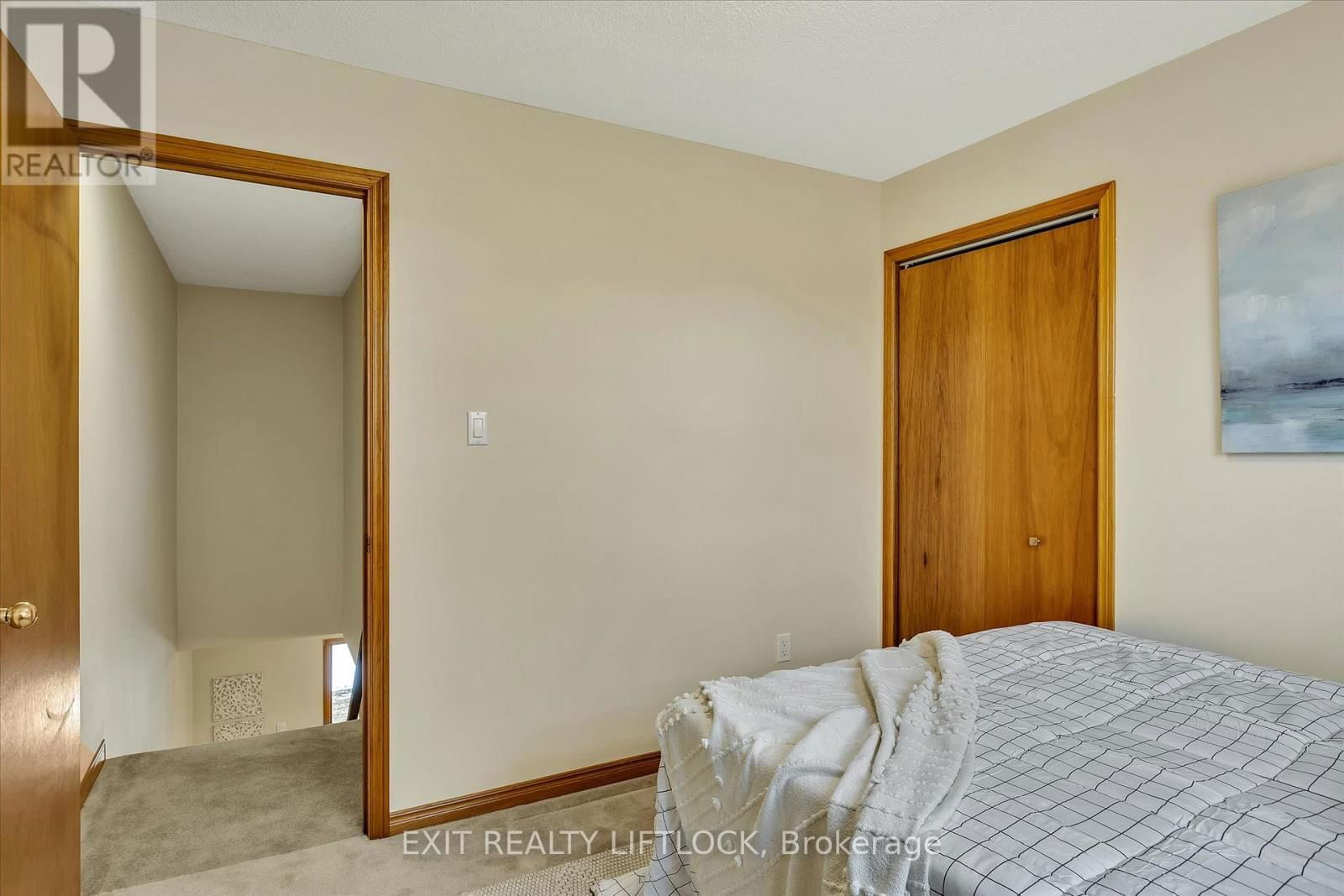 868 LILY LAKE ROAD Image 31