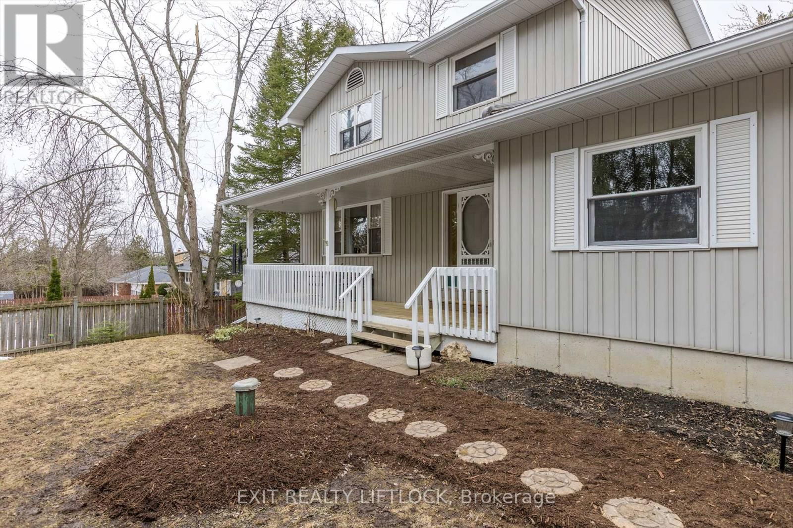 868 LILY LAKE ROAD Image 6