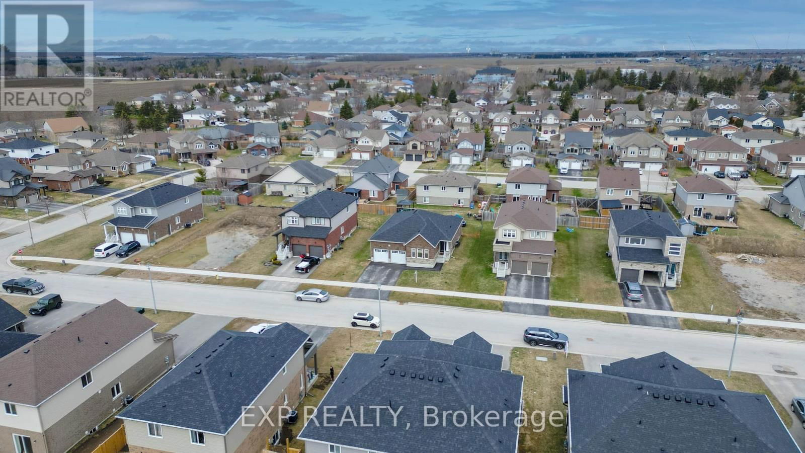 115 MAPLE STREET Image 33
