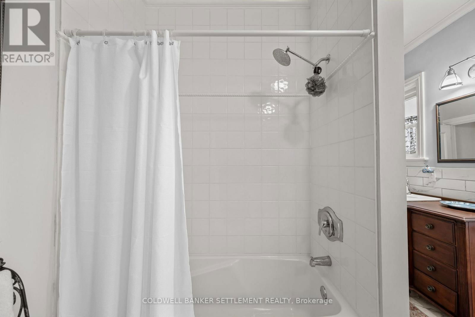 4 D'ARCY STREET Image 36