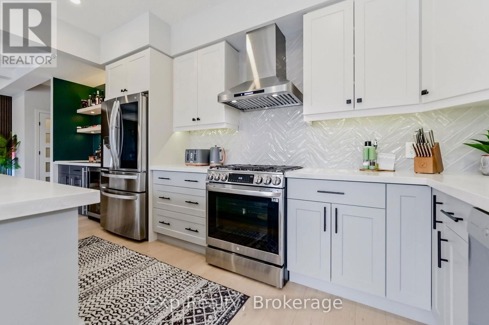 62 HAYLOCK AVENUE Image 19
