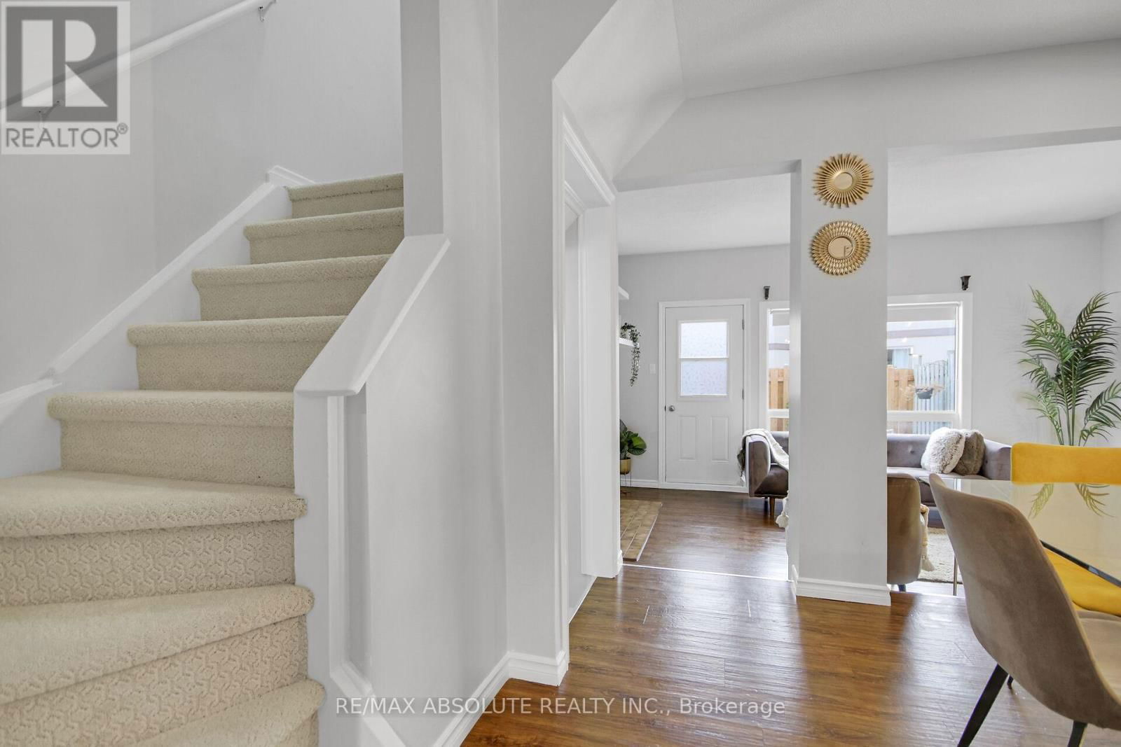 3B FOXHILL WAY Image 17