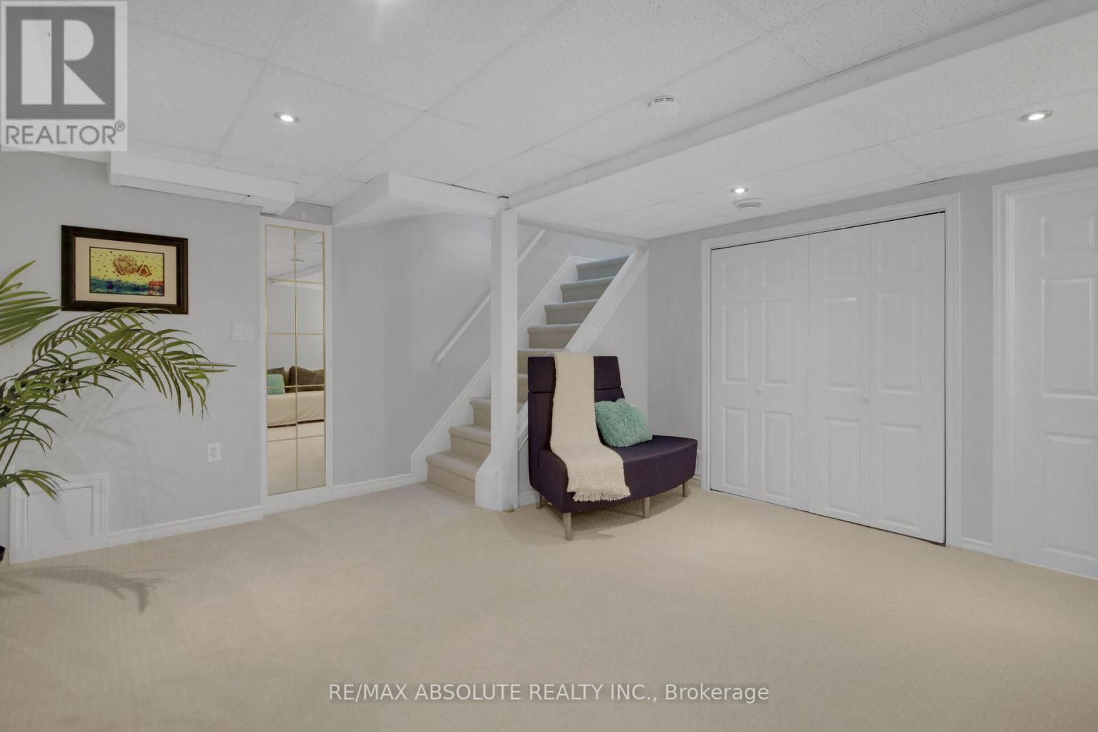 3B FOXHILL WAY Image 33