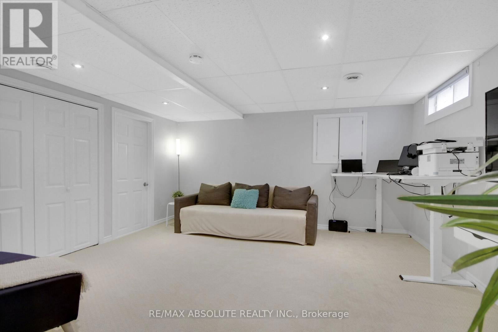 3B FOXHILL WAY Image 37