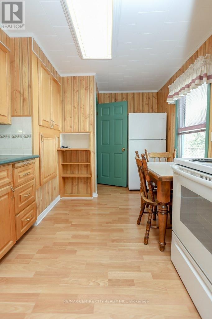 367 WARREN STREET Image 16