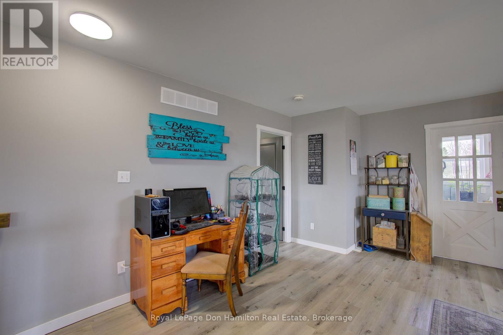 336 TURNBERRY STREET Image 17