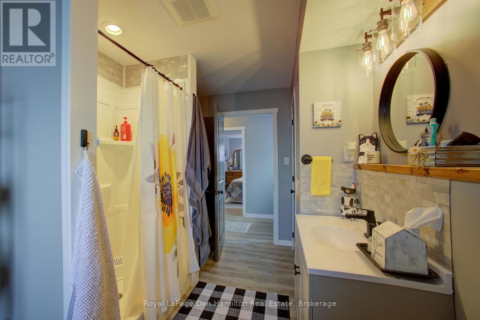 336 TURNBERRY STREET Image 40