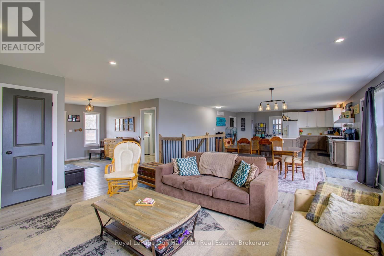 336 TURNBERRY STREET Image 8