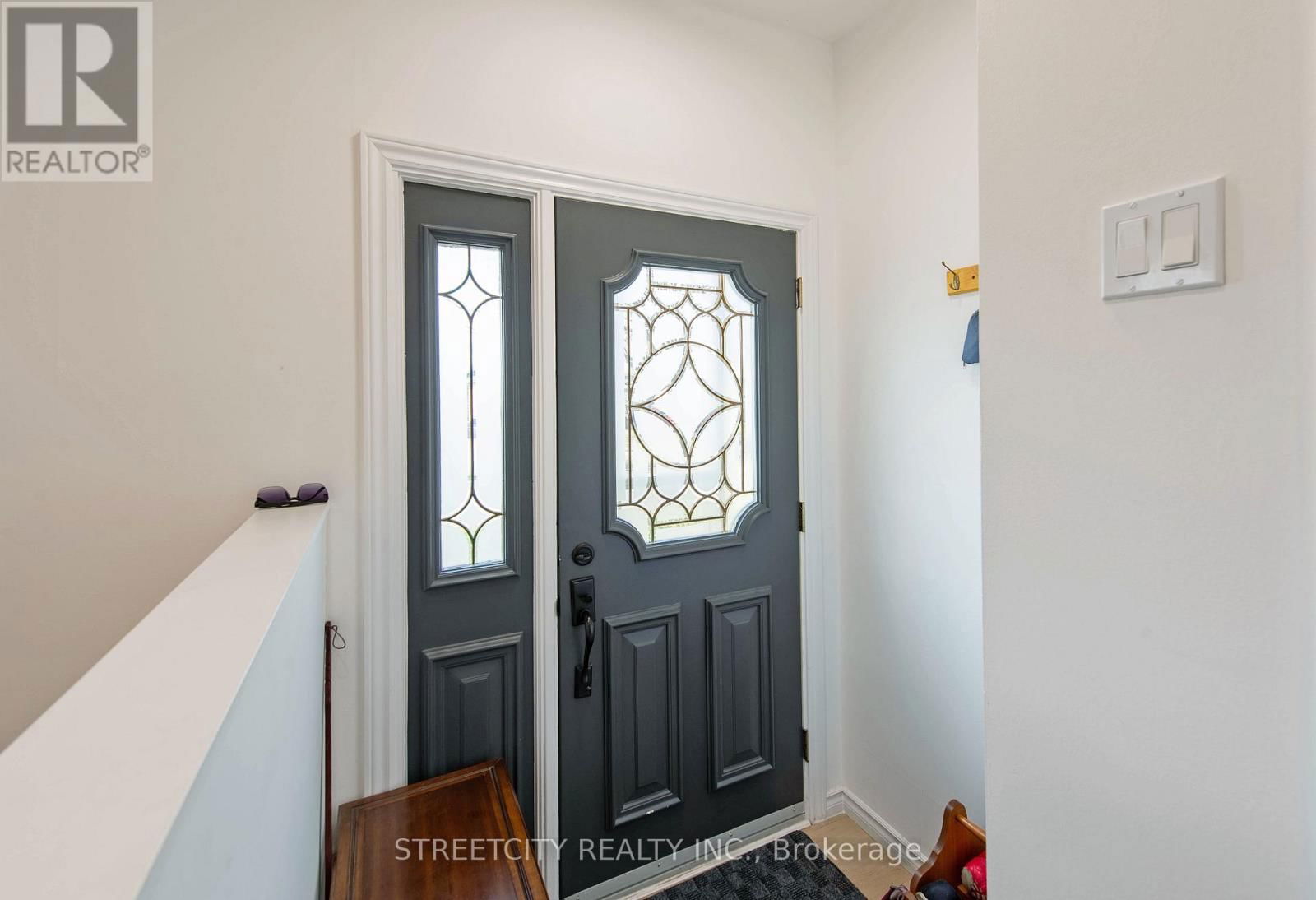 69 ALAYNE CRESCENT Image 6