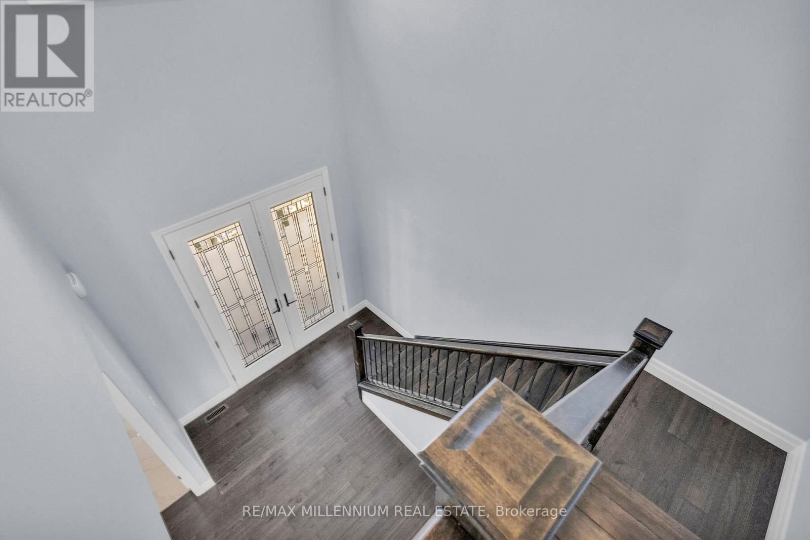 176 FOXBOROUGH PLACE Image 18