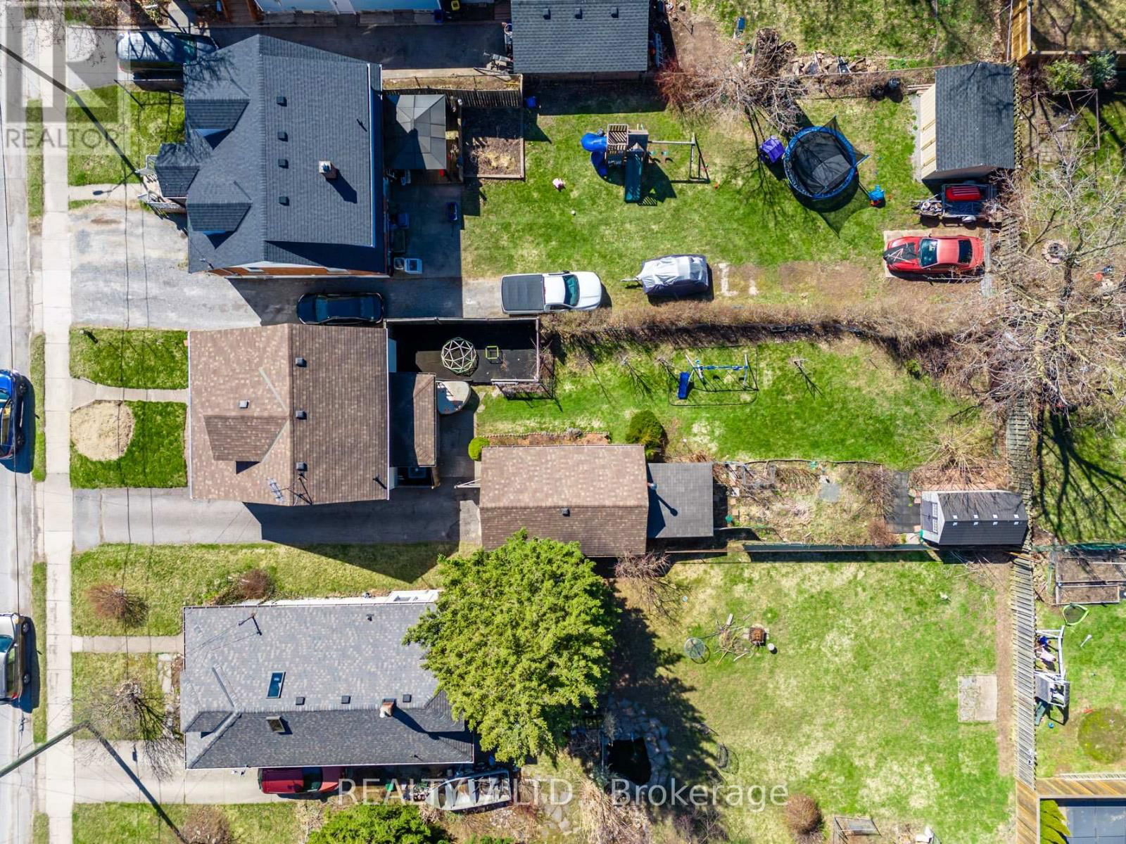 5917 SYMMES STREET Image 28