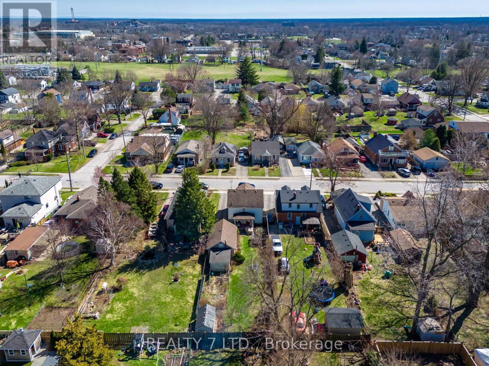 5917 SYMMES STREET Image 30