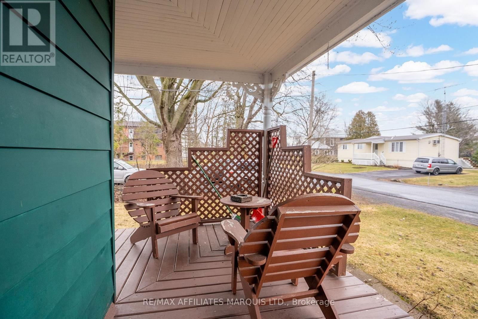 7 SPRUCE STREET Image 29