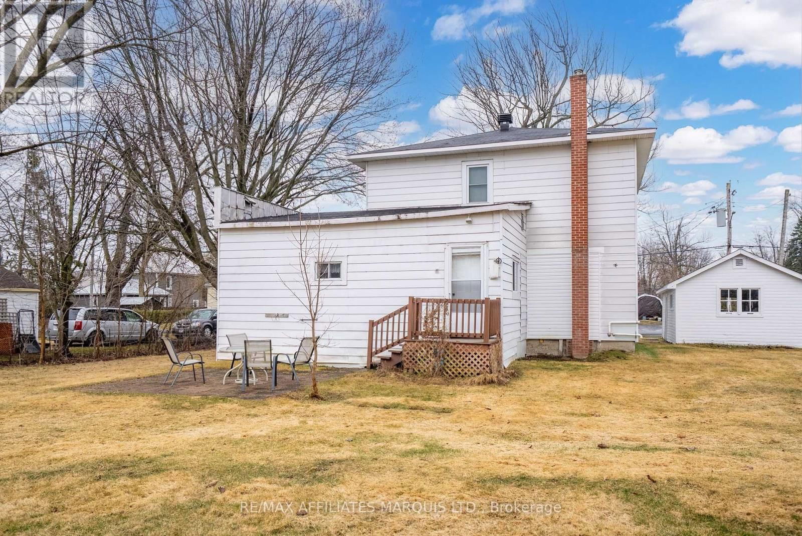 7 SPRUCE STREET Image 31
